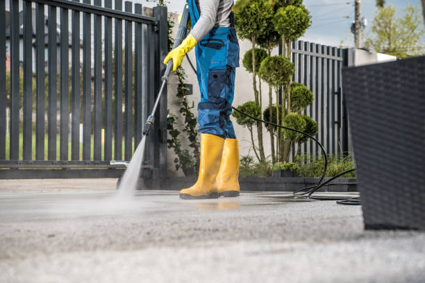 Why Choose Our Certified Pressure Washing Experts for Your Project Needs in Bristol, FL?